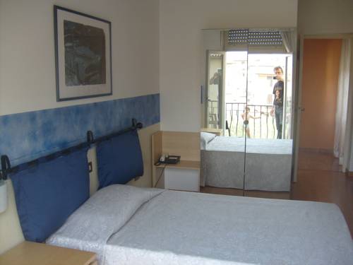 Imagen de la habitación del Hotel Vienna, Toscolano-Maderno. Foto 3