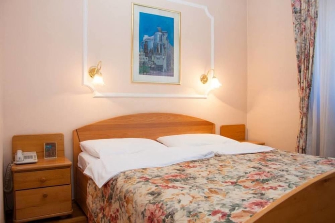 Imagen de la habitación del Hotel Vienna, Zagreb. Foto 10