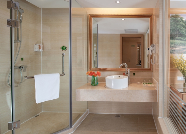 Imagen de la habitación del Hotel Vienna -yantian Harbor. Foto 5