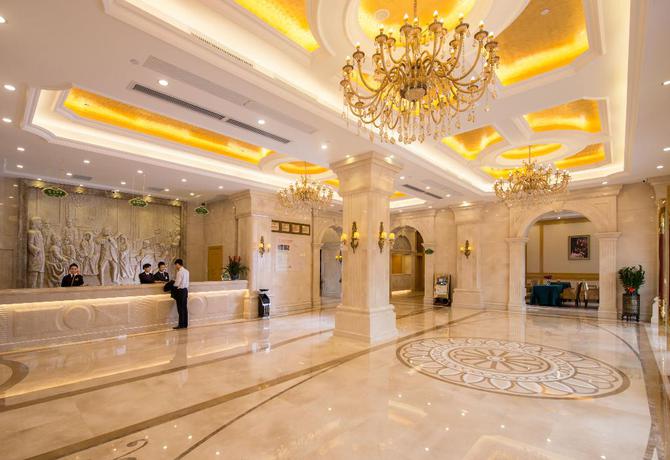 Imagen de los interiores del Hotel ViennaHotel Shenzhen Longhua South Renmin Road. Foto 11