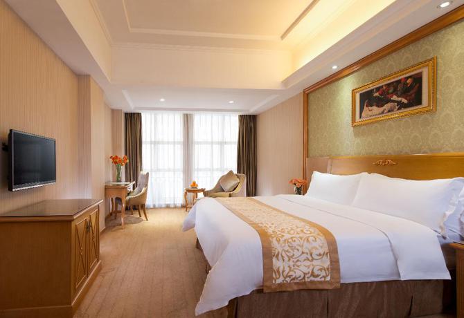 Imagen de la habitación del Hotel ViennaHotel Shenzhen Nanshan Yilida. Foto 12
