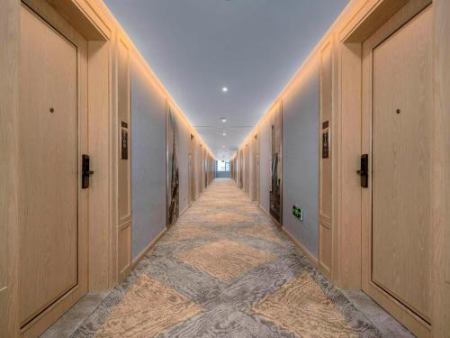 Imagen general del Hotel Viennas Yuncheng Hedong Street Wanda Store. Foto 12