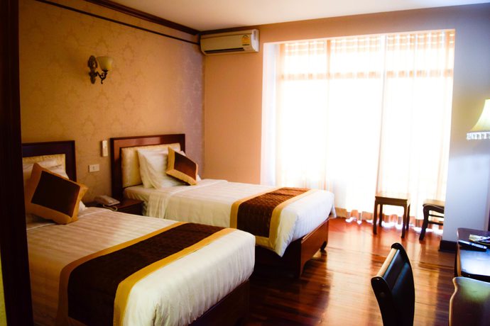 Imagen de la habitación del Hotel Vientiane Golden Sun and Spa. Foto 8