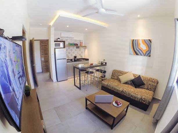 Imagen de la habitación del Hotel Viento Suites Canc&uacute;n. Foto 4