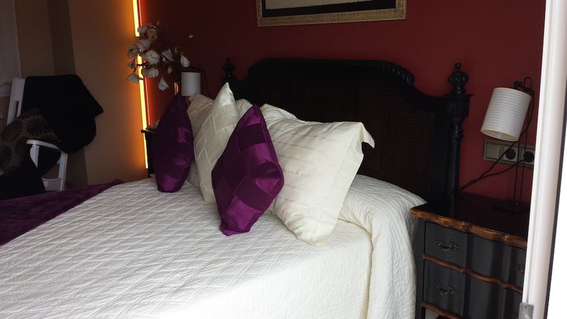 Imagen de la habitación del Hotel Viento del Norte. Foto 8