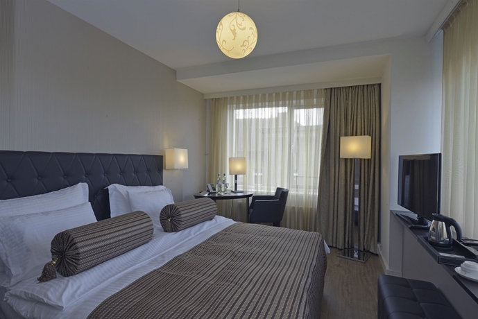 Imagen de la habitación del Hotel Vier Jahreszeiten Berlin City. Foto 6