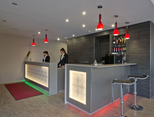Imagen de los interiores del Hotel Vier Jahreszeiten Berlin City. Foto 16