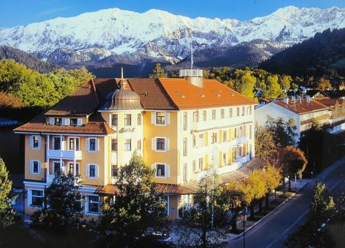 Imagen general del Hotel Vier Jahreszeiten, Garmisch - Partenkirchen. Foto 5