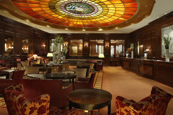 Imagen de los interiores del Hotel Vier Jahreszeiten Kempinski München. Foto 12