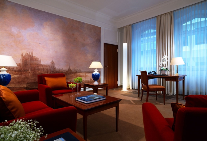 Imagen de los interiores del Hotel Vier Jahreszeiten Kempinski München. Foto 14