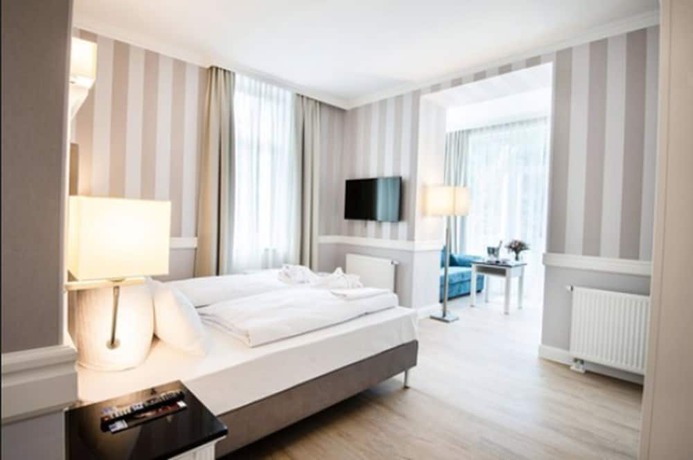 Imagen de la habitación del Hotel Vier Jahreszeiten K&uuml;hlungsborn. Foto 10