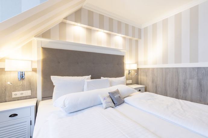 Imagen de la habitación del Hotel Vier Jahreszeiten K&uuml;hlungsborn. Foto 11