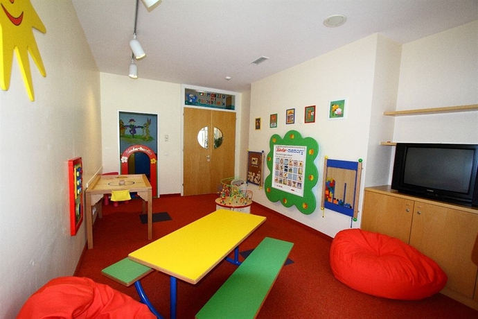 Imagen de los interiores del Hotel Vier Jahreszeiten, Mandarfen. Foto 8