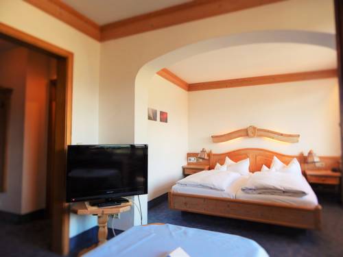 Imagen de la habitación del Hotel Vier Jahreszeiten, Mitterbach. Foto 10