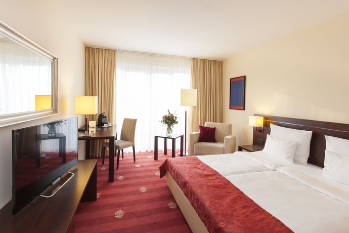 Imagen de la habitación del Hotel Vier Jahreszeiten Starnberg. Foto 8