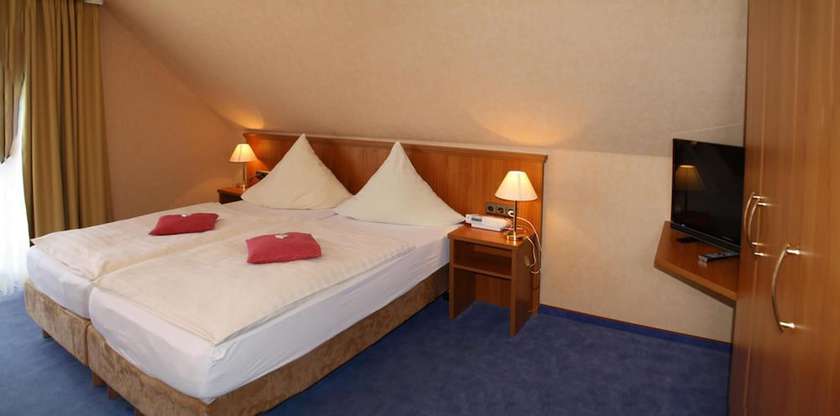 Imagen de la habitación del Hotel Vier Linden. Foto 10