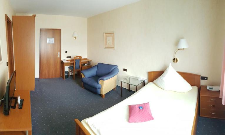 Imagen de la habitación del Hotel Vier Linden. Foto 11