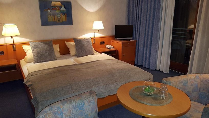 Imagen de la habitación del Hotel Vier Linden. Foto 17