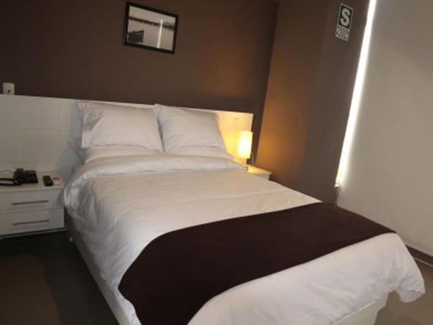 Imagen de la habitación del Hotel Viera. Foto 14