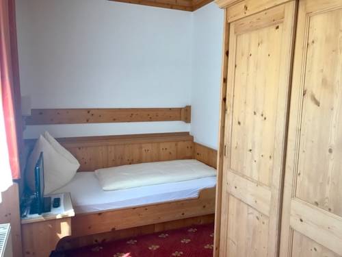 Imagen de la habitación del Hotel Vierjahreszeiten, Flachau. Foto 12