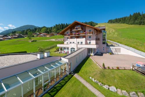 Imagen de la habitación del Hotel Vierjahreszeiten, Flachau. Foto 13