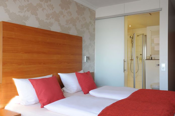 Imagen de la habitación del Hotel Vierjahreszeiten, Unteroberndorf. Foto 13