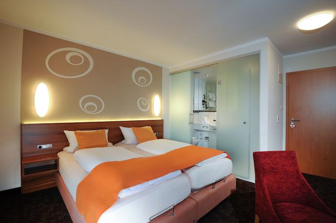 Imagen de la habitación del Hotel Vierjahreszeiten, Unteroberndorf. Foto 15