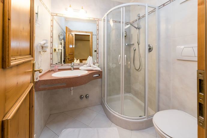 Imagen de la habitación del Hotel Viertler. Foto 9