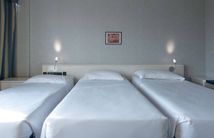 Imagen de la habitación del Hotel Viest. Foto 13