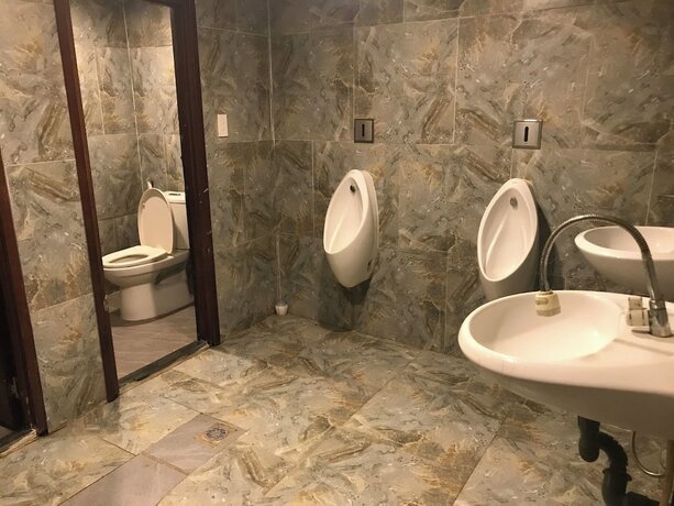 Imagen general del Hotel Viet Star Buffet Club And Marvel Hostel. Foto 12