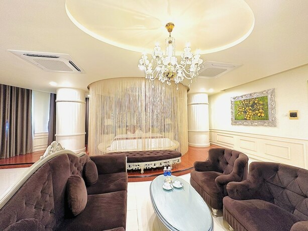 Imagen de la habitación del Hotel Viet Uc. Foto 35