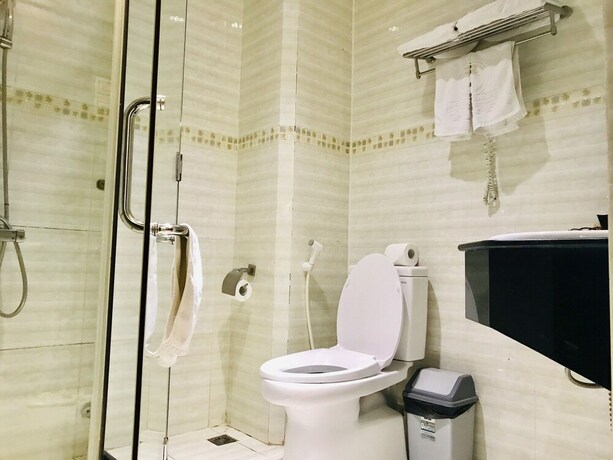Imagen de la habitación del Hotel Viet Uc. Foto 37
