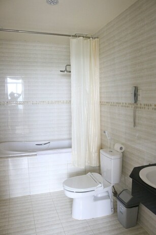 Imagen de la habitación del Hotel Viet Uc. Foto 38