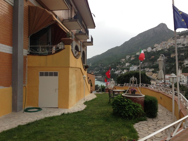 Imagen general del Hotel Vietri Coast. Foto 3