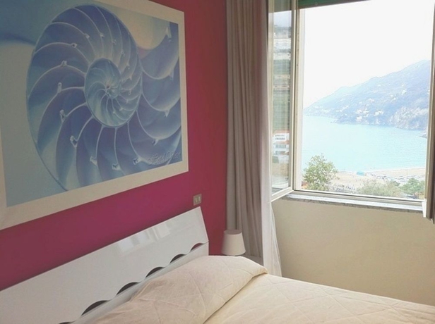 Imagen de la habitación del Hotel Vietri Coast. Foto 11