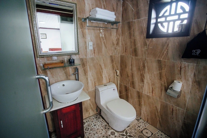 Imagen de la habitación del Hotel Vietsails cruises. Foto 14