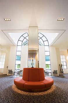 Imagen de los interiores del Hotel View Melbourne. Foto 7