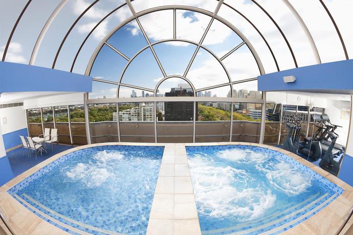 Imagen de los interiores del Hotel View Melbourne. Foto 10