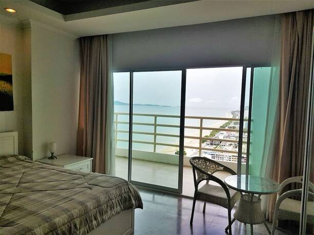 Imagen general del Hotel View Talay 8 Superb Sea View Studio Apartment Pattaya. Foto 13
