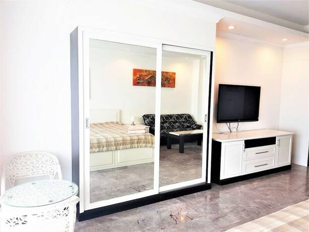 Imagen general del Hotel View Talay 8 Superb Sea View Studio Apartment Pattaya. Foto 16