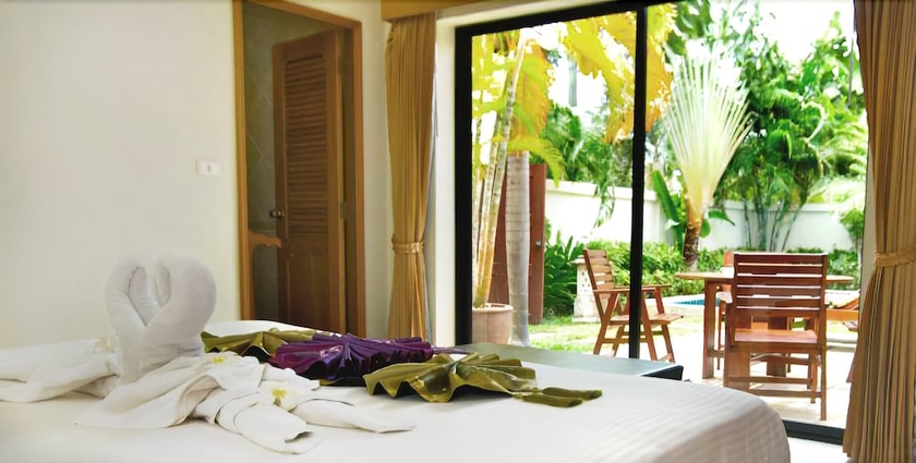 Imagen de la habitación del Hotel View Talay Villas. Foto 4
