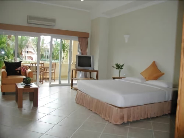 Imagen de la habitación del Hotel View Talay Villas. Foto 7