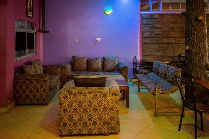 Imagen del bar/restaurante del Hotel Viewers Park. Foto 4