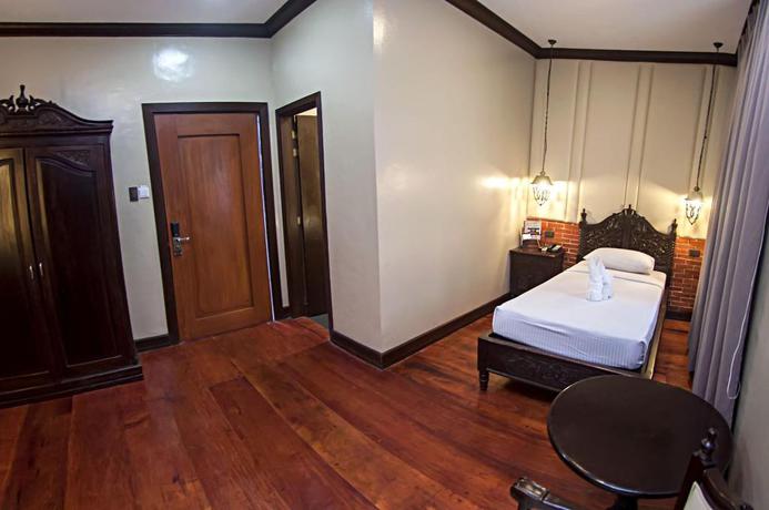 Imagen de la habitación del Hotel Vigan Plaza Hotel. Foto 7