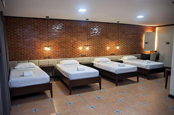 Imagen de la habitación del Hotel Vigan Plaza Hotel. Foto 18