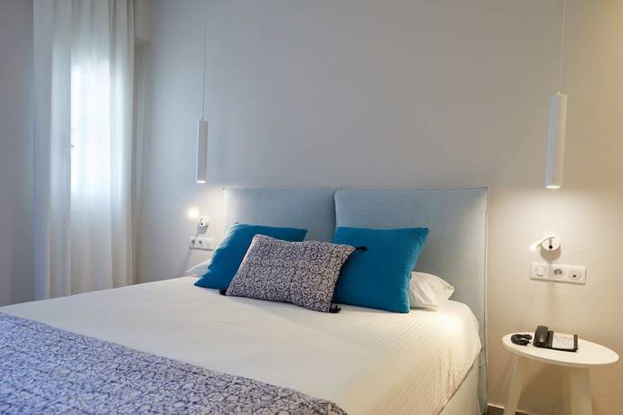 Imagen de la habitación del Hotel Vigla. Foto 16