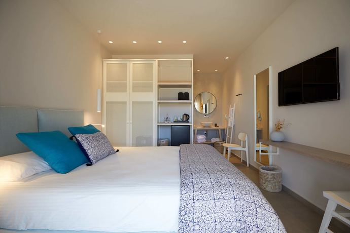 Imagen de la habitación del Hotel Vigla. Foto 17