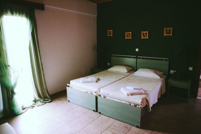 Imagen de la habitación del Hotel Vigla Village Apartment Resort. Foto 10