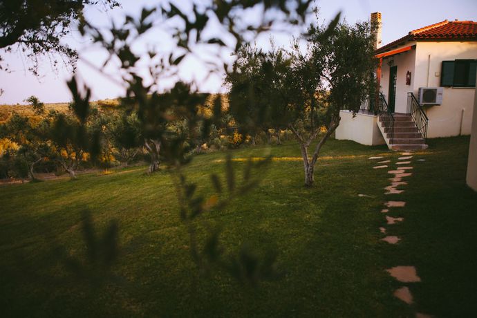 Imagen de los exteriores del Hotel Vigla Village Apartment Resort. Foto 16