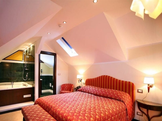 Imagen general del Hotel Vigo. Foto 7